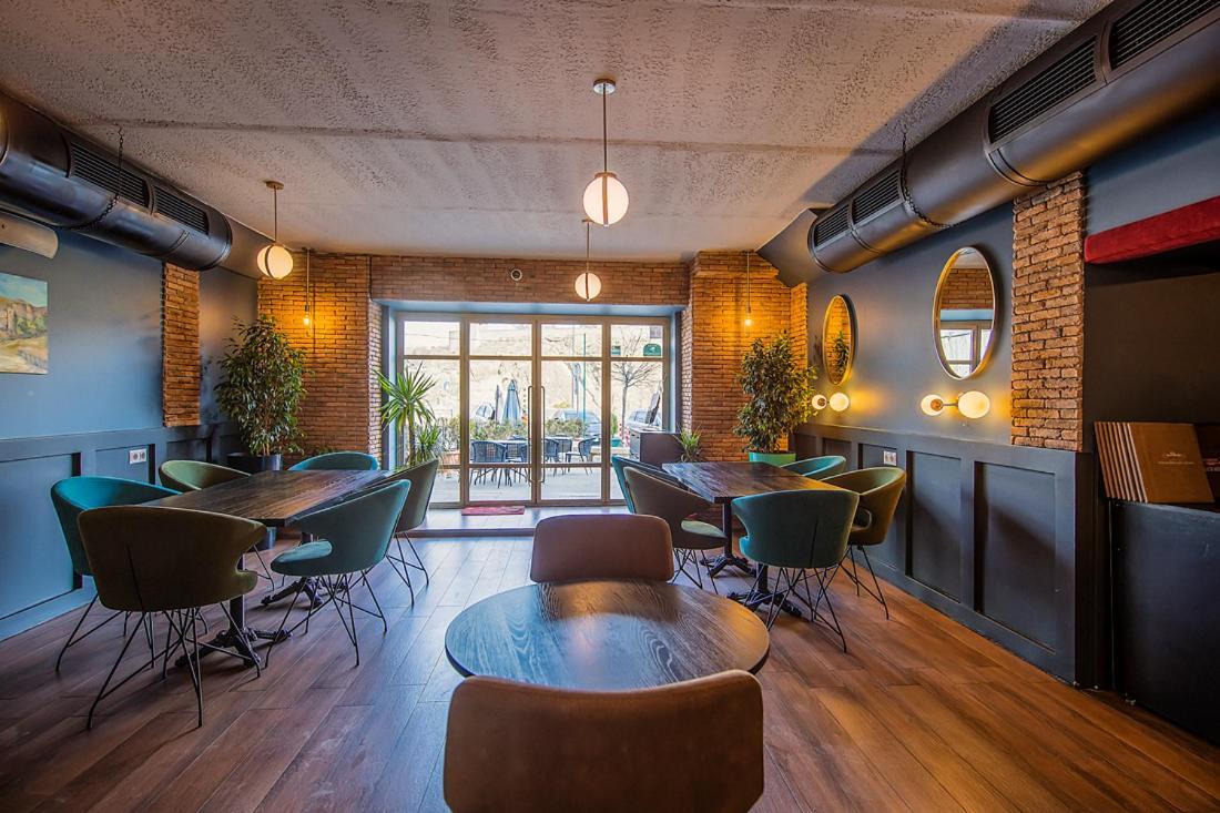 King Gorgasali Hotel Tbiliszi Kültér fotó